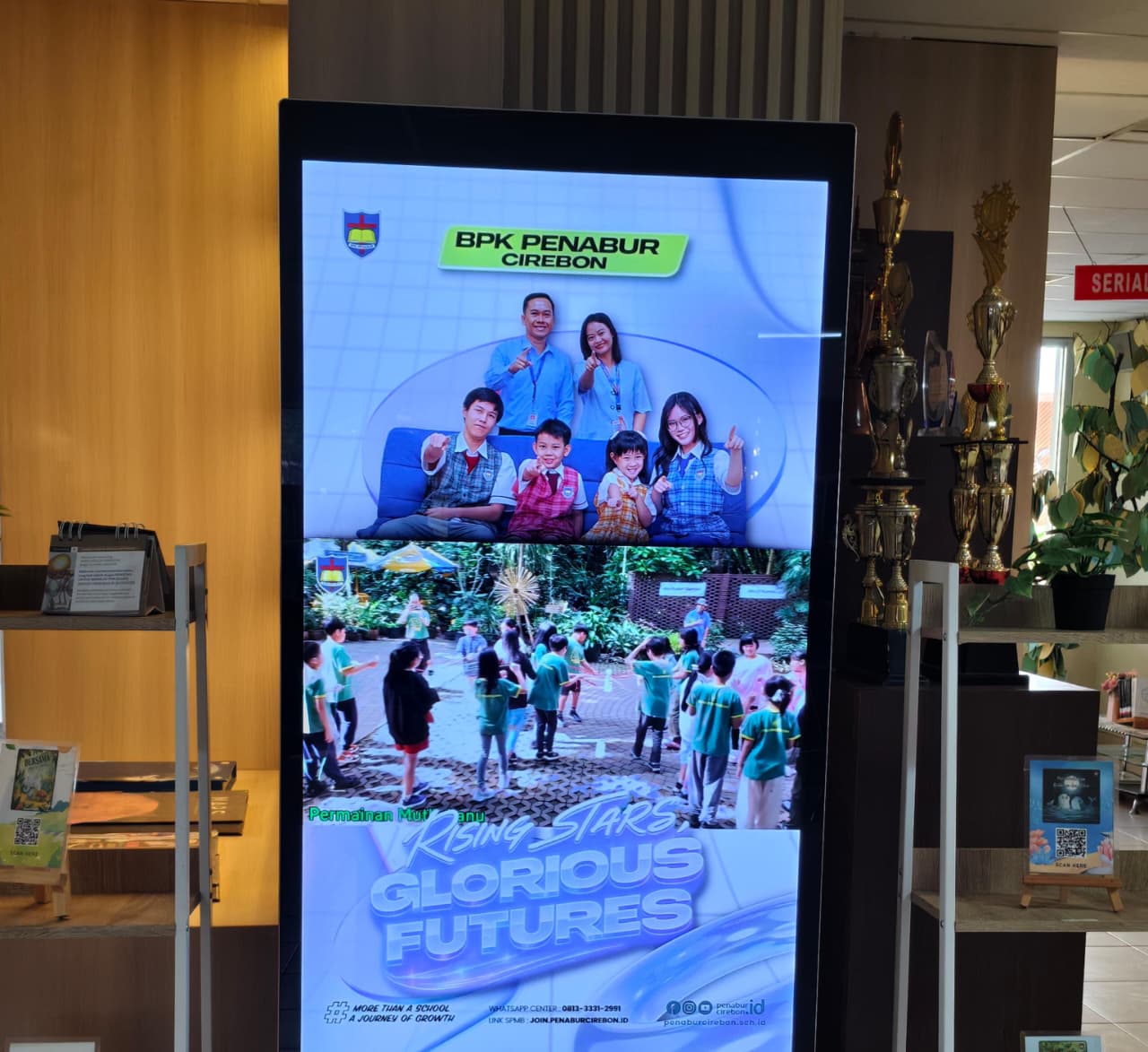 Layar Digital sebagai Media Informasi di Perpustakaan PENABUR Cipto
